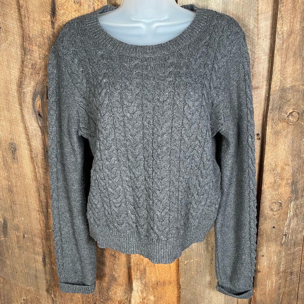 Banana Republic Dark Grey Cable Knit Sweater - size medium